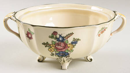 Daventry Round Gravy Boat No Lid or Underplate