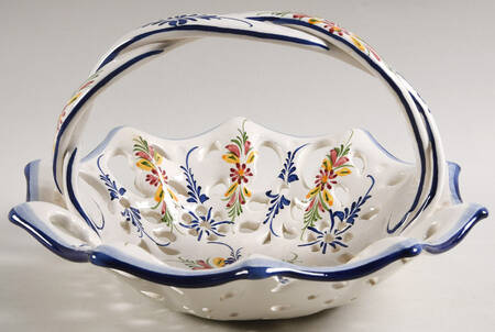 882 10" Handled Basket by Rccl Pottery