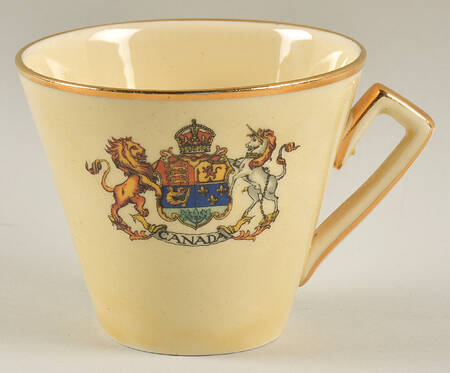A274 Flat Cup