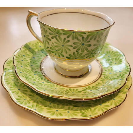 1737 Footed Cup & Saucer Set