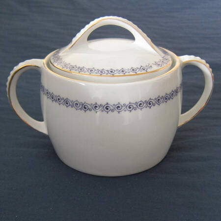 ROT364 Sugar Bowl & Lid