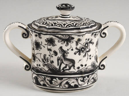 Seventeenth Century (XVII) Black Sugar Bowl & Lid