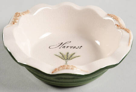 RUB6 Individual Pie Plate Baker by Russ Berrie