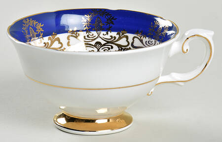 9203 Footed Cup