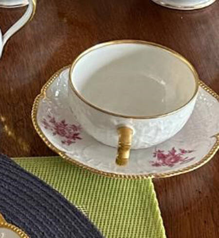 R4011 Flat Cup & Saucer Set
