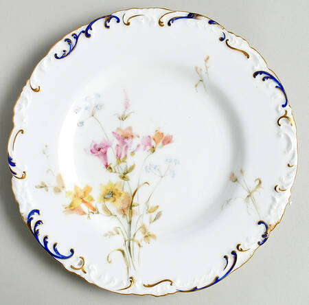 4257 Luncheon Plate