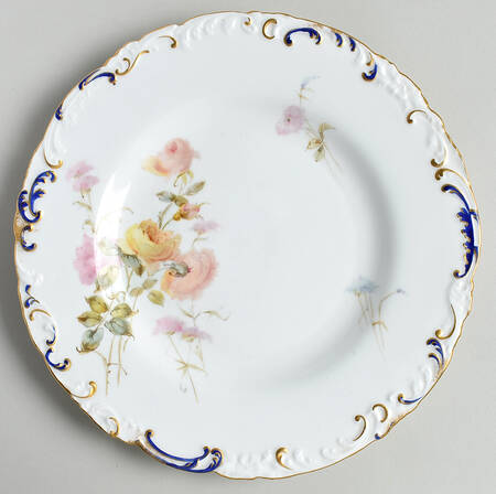 4257 Luncheon Plate