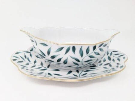 Olivier-Green Gravy Boat with Attached Underplate