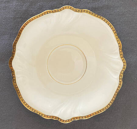2268 Saucer