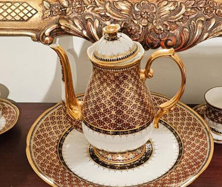 Royal White Coffee Pot & Lid