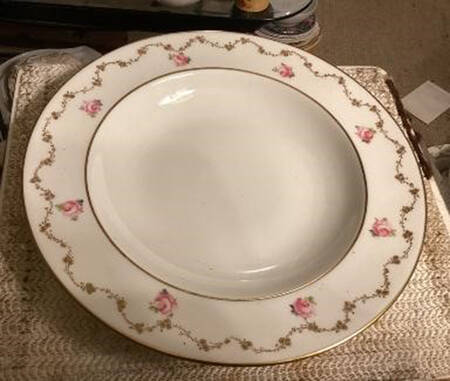 5583 by Royal Crown Derby