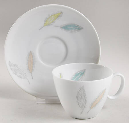 Bunte Blatter Flat Cup & Saucer Set