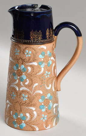 Lambeth Ware Giftware 24 Oz Jug & Metal Lid