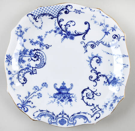 4572 Cake Plate