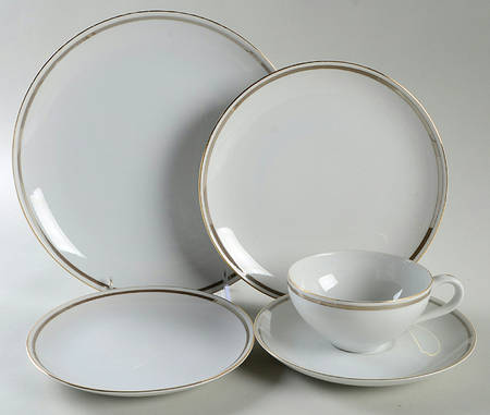 102 5 Piece Place Setting