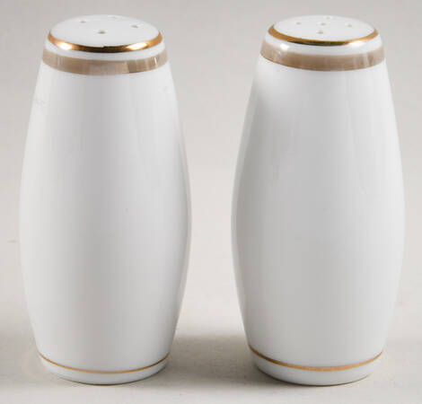 102 Salt & Pepper Set