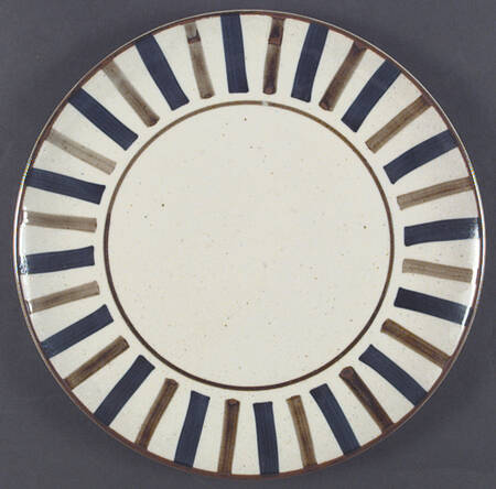 Potters Wheel 12" Chop Plate (Round Platter)