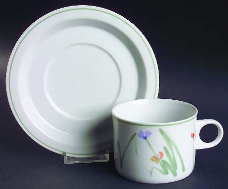 Sketch Book II Flat Cup & Saucer Set