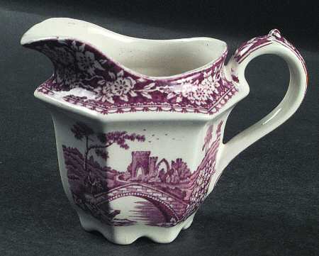 Brigadoon Red Creamer