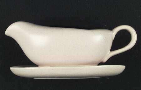 California Modern Sand (Matte) Gravy Boat with Attached Underplate