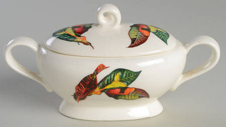 Croton Leaves Sugar Bowl & Lid