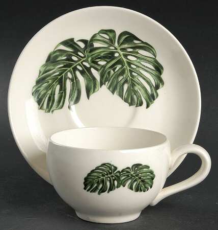Monstera Leaves Flat Cup & Saucer Set