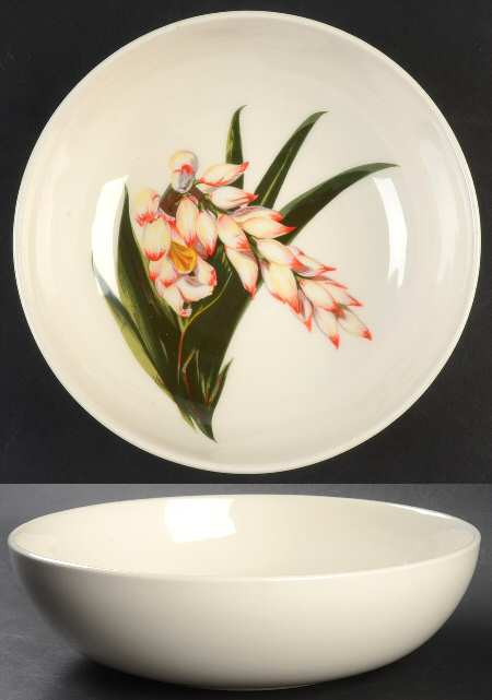 Shell Ginger 9" Round Vegetable Bowl
