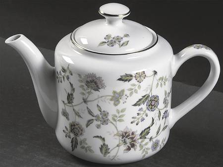 Buckingham Teapot & Lid