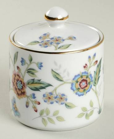 Buckingham Mini Sugar Bowl & Lid