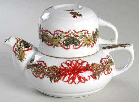 Christmas Garland Individual Teapot & Lid with Cup