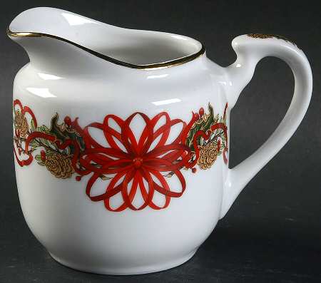Christmas Garland Creamer