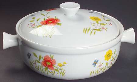 Country Flowers 1 Qt Round Covered Casserole
