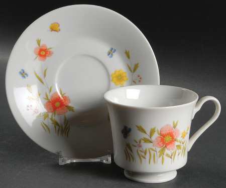 Country Flowers Footed Cup & Saucer Set