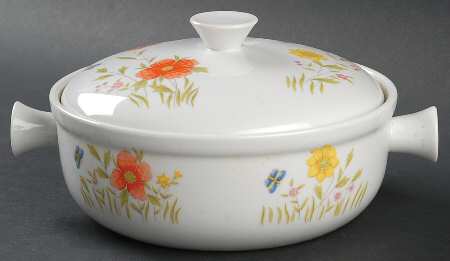 Country Flowers Small Oven-To-Table Round Covered Casserole