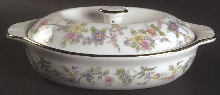 Corona (Gold Trim) 1 Quart Oval Covered Casserole