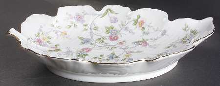 Corona (Gold Trim) Large Leaf Dish