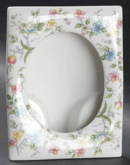 Corona (Gold Trim) Frame-Holds 3 1/2" X 3 1/2"