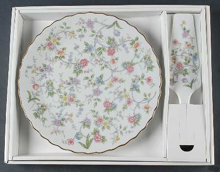Corona (Gold Trim) Cake Plate & Solid Ceramic Server Set (Boxed)