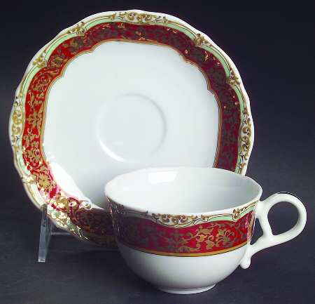 Honore Flat Cup & Saucer Set