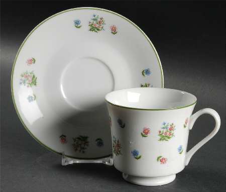 Petite Fleur Footed Cup & Saucer Set