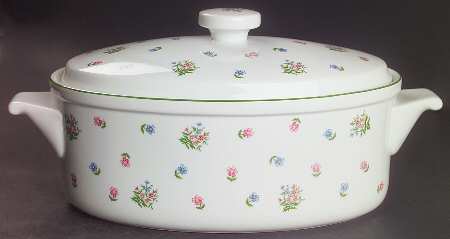 Petite Fleur 2 Quart Oval Covered Casserole