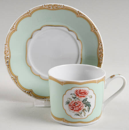 President Polk Florals Flat Cup & Saucer Set