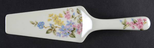Alice Solid Ceramic Pie/Cake Server