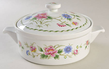 Spring Night 2 Qt Round Covered Casserole