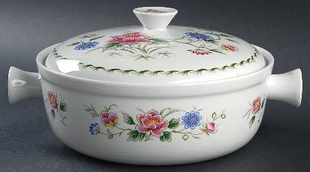 Spring Night 2 Qt Round Covered Casserole