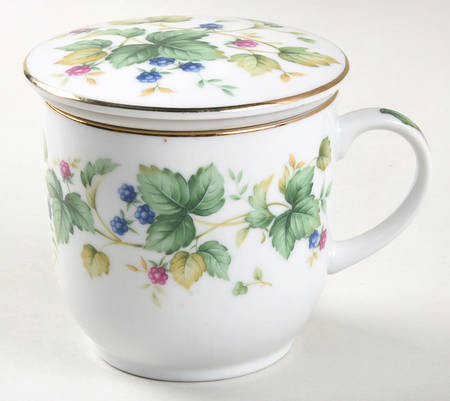 Vineyard Tea Cup & Lid w/Strainer