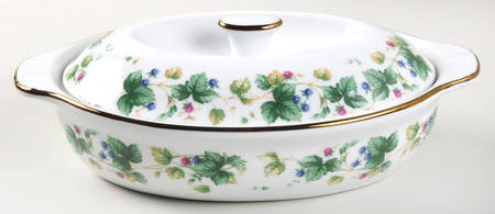 Vineyard 1 Quart Oval Covered Casserole