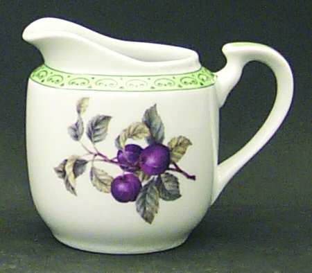 Winterthur Fruit Creamer