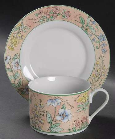 Sachet Flat Cup & Saucer Set