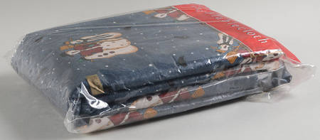 Snowman 52" x 90" Oblong Vinyl Tablecloth